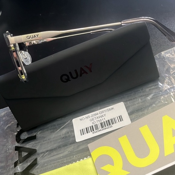 NWT Quay “GET AWAY” gry/smoke Unisex Sunglasses - Picture 4 of 7